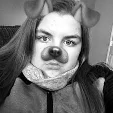 Amanda Burzynski (@burzynskiamanda)