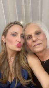 Χρόνια πολλά σε όλες τις μανούλες του κόσμου!❤️ Αλλά σήμερα θέλω να πω και  δυο μεγάλα “ευχαριστώ”… Ευχαριστώ τη μαμά μου, που ήταν και είναι ο δικός  μου σούπερ-ήρωας, σε κάθε στιγμή