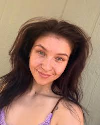 absolutely killing the new hair if i do say so myself