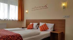 Poglej razpoložljivost podrobnosti na recepciji lahko zahtevate električni grelnik za vodo. Dream Inn Hotel Regensburg Ost Tegernheim Aktualisierte Preise Fur 2021