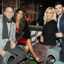 Jun 12, 2021 · meet the irish beauty rumoured to be appearing on the new series of love island later this month. Belfast Social Photos From Saturday Night In The City Belfast Live