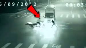 Anak durhaka dikutuk menjadi ular berkepala anjing. Akibat Durhaka Pada Ibunya Gadis Ini Berubah Jadi Manusia Tikus Cek Fakta Youtube