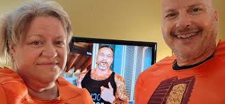 Happy Halloween 🎃 Be stronger than your excuses in any day! Even us 50  year olds can have fun🧡💪