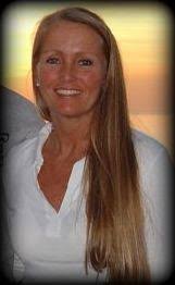 Francine Cook's Instagram, Twitter & Facebook