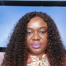 🙋🏾‍♀️🙋🏾‍♀️A tiny bit about me… Apart from being a mother of 4 and wife.  I have a first class Honours in Public Relations and Advertising Two  Masters degree in International Marketing Management