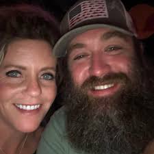 Does anyone have info for the car detail shop across from old ez mart