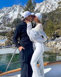 Who is brandon thomas lee dating right now? Brody Jenner Spencer And Heidi Pratt And Brandon Thomas Lee Film The Hills In Lake Tahoe Aktuelle Boulevard Nachrichten Und Fotogalerien Zu Stars Sternchen