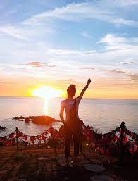 恋愛成就はもちろん 日本海に沈む夕日の絶景スポット triproud 新潟 観光 絶景 インスタ映え スポット