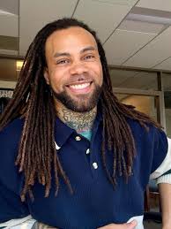 Yall know how Diamonds are made! 😌 Here's to 38 years of #PRESSURE 🍾🎉🥳  #HBDTOME