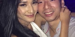 Potret Mesra Fanny Ghassani dan Calon Suami Yang Batal Menikah