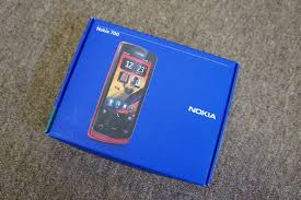 Nokia 700