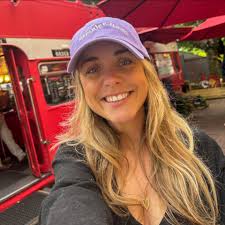 She's got 4️⃣ days left to rehearse for her big moment… 😂 Be the first to  get your hands