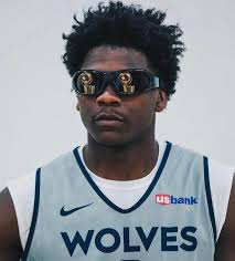 John Lundquist (@lundjohnquist)