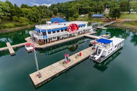 Moored at hendricks creek resort on dale hollow lake for the last 15+ years. Mitchell Creek Marina Dale Hollow Lake Tn