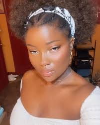 Bella (@reeves.rebella) • Instagram photos and videos