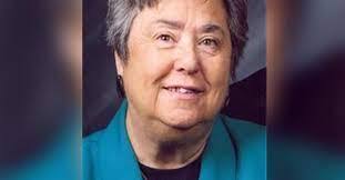 Danielle Guidebeck's Instagram, Twitter & Facebook