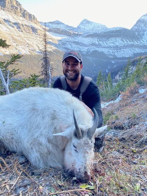 Goat – Elk Valley Bighorn Outfitters