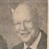 Earl Thomas McMillan (1893–1981)