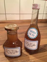 Rezepte Selbstgemachter Kaffeesirup Verschiedene Sorten Herzelei De Rezept Kaffeesirup Kaffee Sirup Vanillesirup
