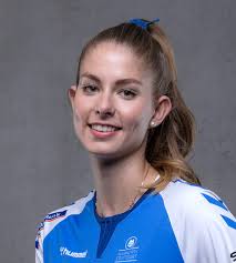 Dein Name. Unser Trikot. Hautnah!