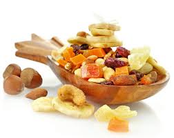 Certains sont moins caloriques que d'autres, et vous permettent d'apaiser un petit creux ou de finir votre repas sur une note sucrée. Interet Des Fruits Secs Dans La Pratique Sportive Docdusport