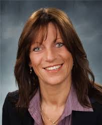 Karen Recher's Instagram, Twitter & Facebook