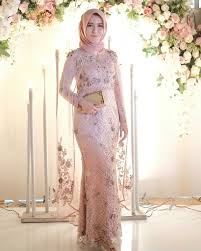 See more of inpirasi model baju kondangan on facebook. Inspirasi Baju Kondangan Pakaian Pesta Gaun Pakaian Perkawinan Model Baju Gaun Pengantin Terbaru Diary Hijaber