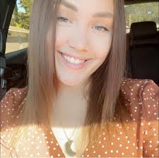 Alexas Thomas updated her profile picture.