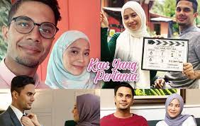 Ia merupakan gandingan kali kedua fikry dan farah selepas cik reen & encik ngok ngek (2018). Sinopsis Drama Kau Yang Pertama Oh Hiburan