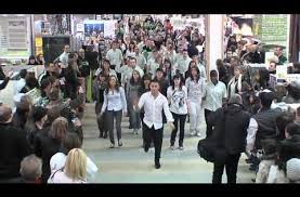 Flashmob Leroy Merlin Reims By Ismael Footzbeul Youtube Reims Merlin Leroy