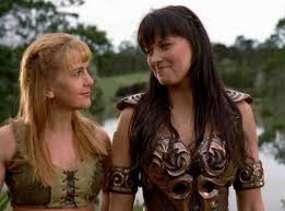 Acest site este creat si administrat de digital antena group. Xena Si Gabrielle S Au Reunit Dupa 20 De Ani Cum Arata Acum Si Ce A Declarat Lucy Lawless Despre O Continuare A Serialului Indragit De Milioane De Oameni Procinema Protv Ro