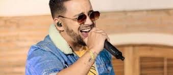 Morre o cantor sertanejo Kleber Oliveira, da dupla com Kaue, aos 37 anos