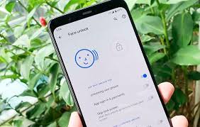 They have gorgeous amoled displays, deliver a phenomenal software experience, and provide the best camera package currently available in a smartphone. Google Actualizara El Desbloqueo Facial De Su Pixel 4 En Los Proximos Meses Usando Tecnologia Del Iphone Transmedia