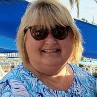 Tina Elswick's Instagram, Twitter & Facebook