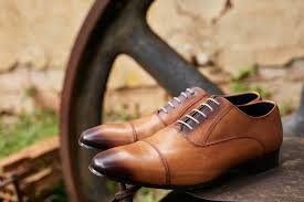 Chaussures de costume pour homme. Quelles Chaussures Choisir Pour Mon Costume D Homme Conseils Styles Father And Sons