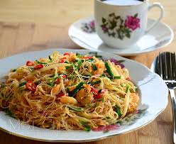Special Cooking Vermicelli Material 100 Grams Of Rice Noodles Pour Boiling Hot Air Drained 1 Tablespo Summer Grilling Recipes Delish Recipes Recipes