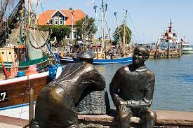 Bereits im jahre 1693 wurde neuharlingersiel urkundlich erwähnt. Neuharlingersiel Werdum Ostfriesland Nordseeurlaub Buchen