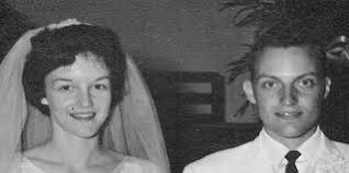 Ron and Carol Loomis