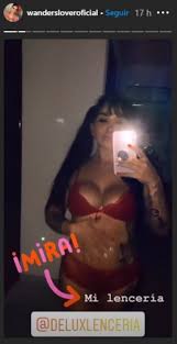 Wanders Lover' se aligera de ropa y luce su increíble silueta frente al  espejo | TRIBUNA