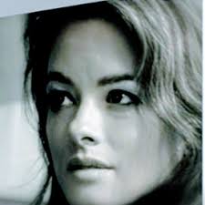 Faye Hermans's Instagram, Twitter & Facebook