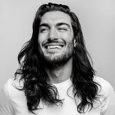 Jenna Mcmanus's Instagram, Twitter & Facebook