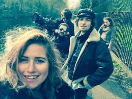 Emma smetana se stala terčem nechutných útoků za toto selfie. Video Emma Smetana Ma Klip K Duetu S Jordanem Hajem Z Londyna Inspirovaly Ho I Modni Kampane Ireport Music Style Magazine
