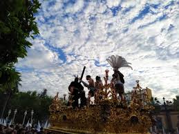 Con la salida de las hermandades de la borriquita, la sagrada cena, la redención y mutilados, la semana santa de 2019 arranca en huelva dejando una inagotable galería de estampas llenas de color, tradición y devoción. Un Domingo De Ramos Para Enmarcar Radio Sevilla Actualidad Cadena Ser