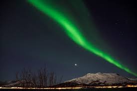 Nordlichter sieht man am besten in der polarregion, in einem radius von 2.500 kilometern um die magnetischen pole herum. Polarlichter Fotografieren In 5 Schritten Zum Perfekten Nordlicht Foto