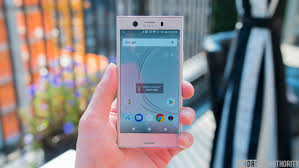 Sony Xperia XZ1 and XZ1 Compact hands ...