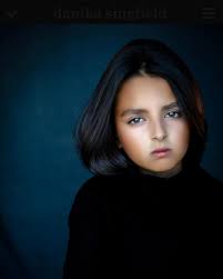 Fierce and fearless 💪🏼 @avalonartistsgroupyouth @thegbasofficial  @regencywestcoastpageant @regencyinternationalorg @zarakids @sschaack07  @lamodelsjuniors #photoshoot #childmodels #girlmodel #instakid #mixedgirl  #youngprofessionals #childstar