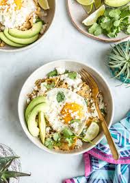 Quick And Easy Chilaquiles Verdes Hello Veggie Recipe In 2020 Grilled Vegetable Sandwich Chilaquiles Grilled Vegetables