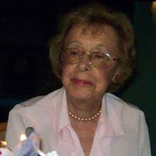 NOSOTROS ESTUDIAMOS EN LA ESCUELA NORMAL DE OLAVARRIA