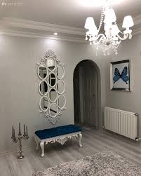 Her Kosesinde Cazibeli Detaylar Esma Hanim In Klasik Ve Sik Evi Ev Gezmesi Dekor Home Deco Aynalar