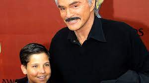 At that moment, burt reynolds was as big a star as anyone has ever been. Burt Reynolds Letzte Minuten War Sohn Quinton Nicht Dabei Promiflash De